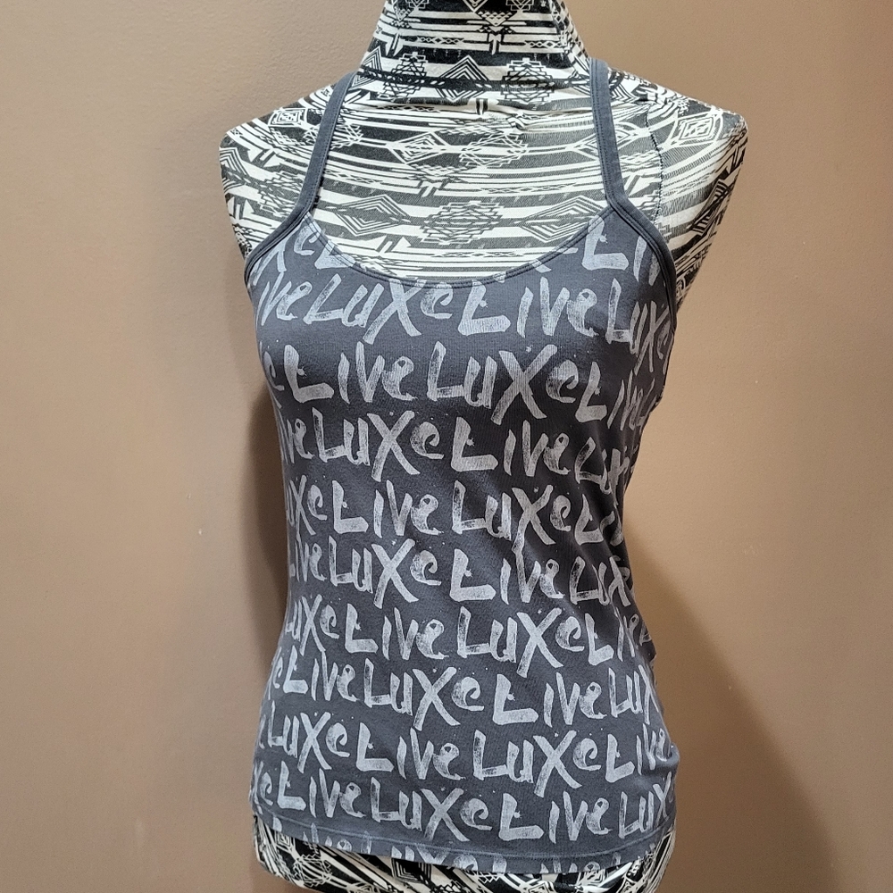 Victoria Secret Yoga Live Lux tank top Sz M *3/$30 Sale*